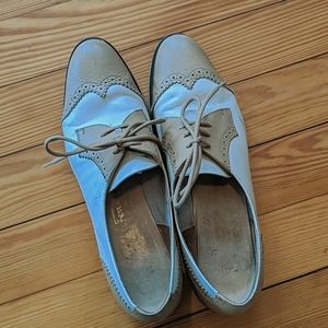 Vintage Salvatore Ferragamo loafers white tan 8